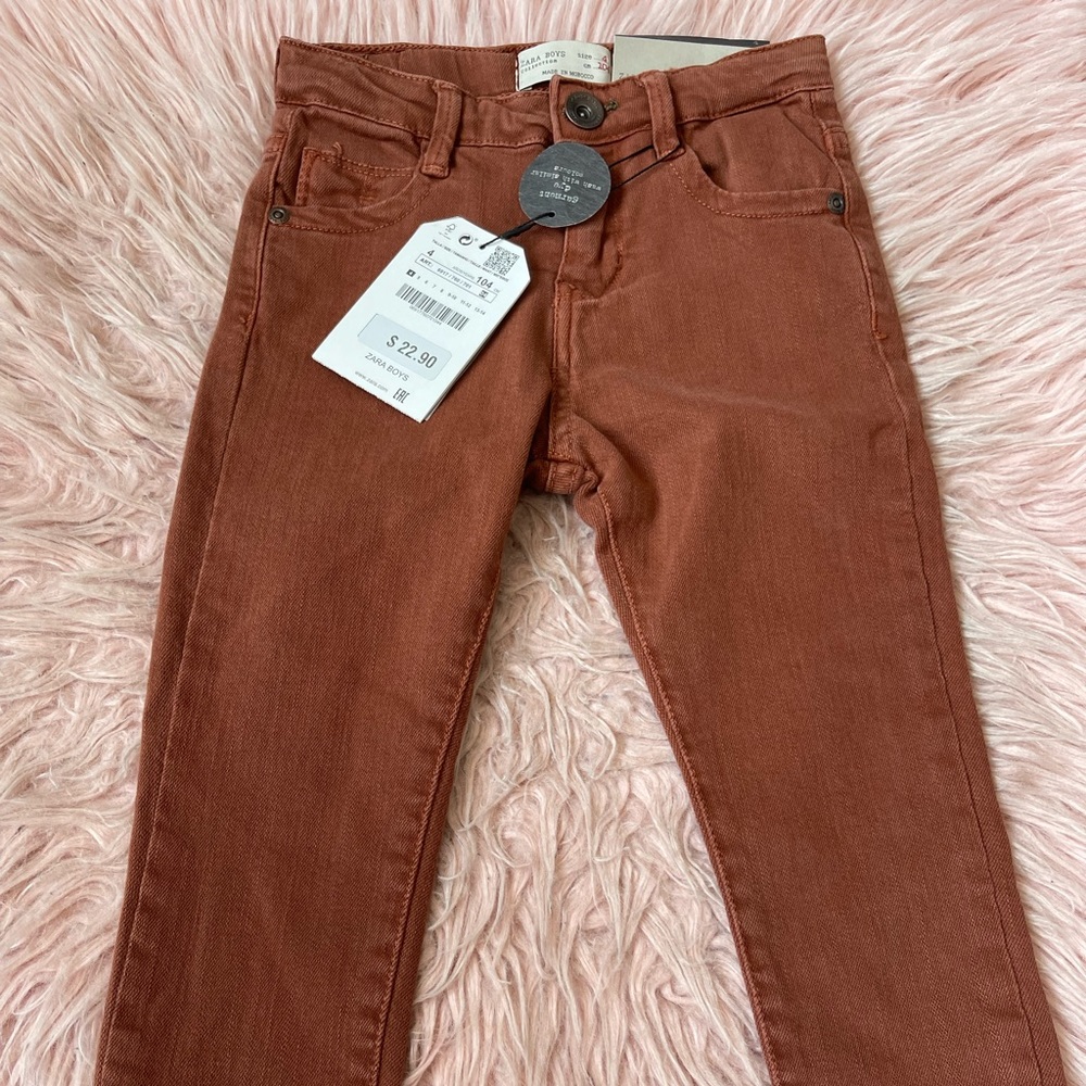 Zara Jean Pant
